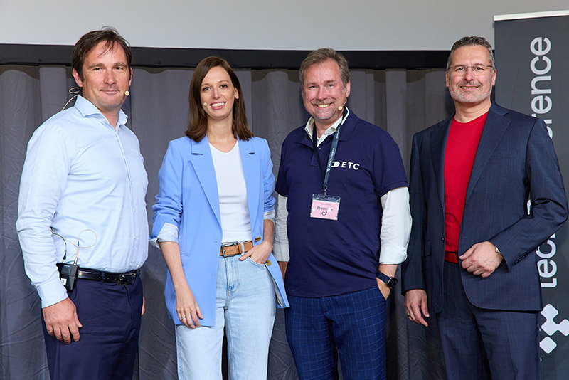 03_Microsoft_Keynoter_Erlach_Lippert_Becker_Slezak_c_Schedl.jpg