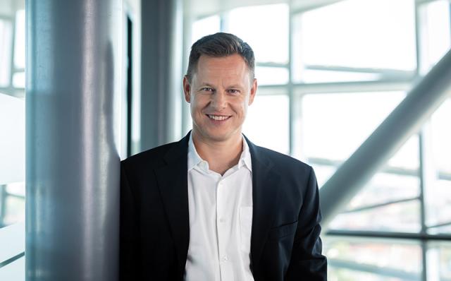 Alexander_Stoklas_2_c_T-Systems.jpg