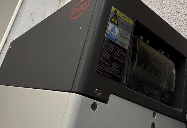 Nahaufnahme eines Batteriespeichers
