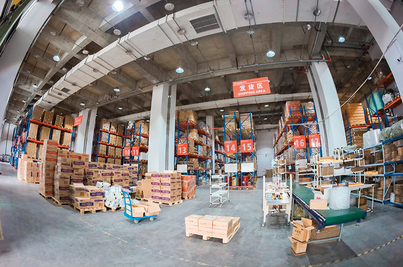 Chengdu_Baijiu_Warehouse_c_Gebrüder_Weiss.jpg