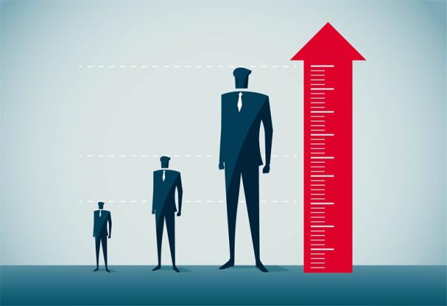 Grafik mit drei stilisierten Männersilhouetten in unterschiedlichen Größen