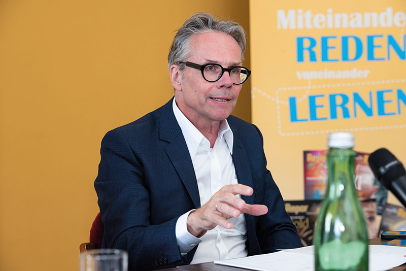 ReportRoundtable20250409cMilenaKrobath_25.jpg