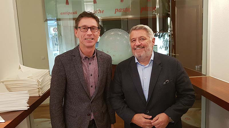Foto: Geschäftsführer Reinhold Lindner (l.) und Obmann Otto Ordelt wollen aus dem Zentralverband Industrieller Bauproduktehersteller ein Sprachrohr zur Politik machen. 