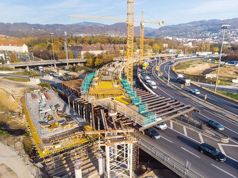 Foto: Der Ausbau der A 7 Mühlkreis Autobahn schreitet sichtbar und plangemäß voran. 