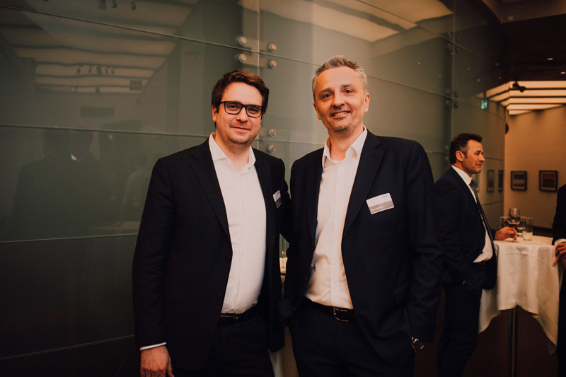 Thomas Gasber, Bereichsleiter Digitalisierung, adesso AG und Reto Pazderka, Geschäftsführer adesso Austria 