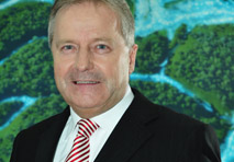 Energie AG-Generaldirektor Leo Windtner bekennt sich zum Wasserkraftausbau.