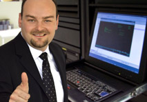 hs²n -Geschäftsführer Markus Huber ist mit der IT-Management-Lösung XEOX weltweit erfolgreich.