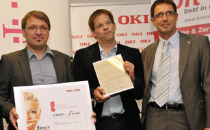 T-Systems Innovation Award für Jürgen Beiglböck und Martin Galanda, rmDATA; Ingo Witzmann, T-Systems.