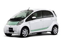Mitsubishis E-Car soll 2012 um rund ein Viertel billiger als Nissans ''LEAF'' werden.