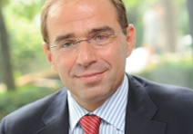 Peter Hermann leitet den Bereich Public Sektor bei Microsoft Österreich.